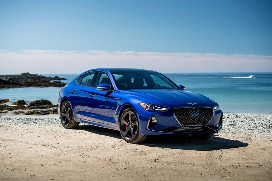  Genesis G70 3.3T 2018 года  (NA) (фото 31 из 42)